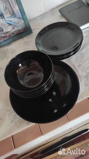 Тарелки IKEA черные,Торг
