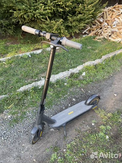 Электросамокат Ninebot Max G30