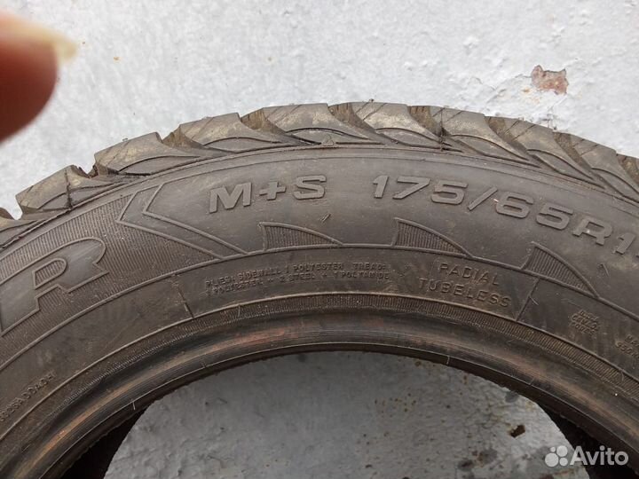 Goodyear UltraGrip Extreme 175/65 R14