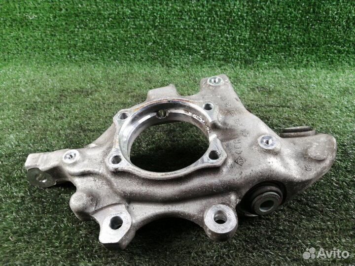 Кулак задний задний правый Mercedes-Benz C-Class