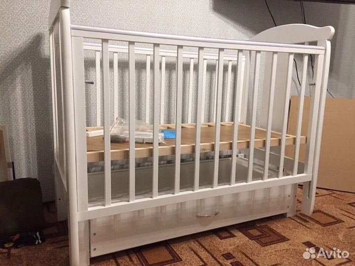 Детская кроватка бронь до среды