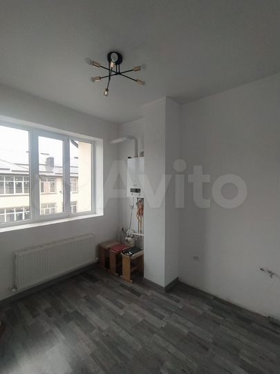 1-к. квартира, 37 м², 4/4 эт.