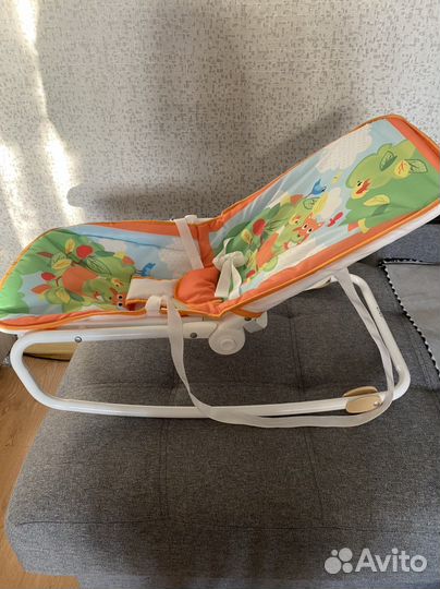 Шезлонг детский