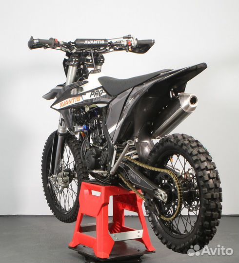 Мотоцикл Avantis Enduro 300 PRO FCR (NC250/177MM)