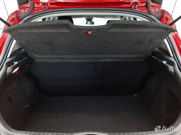 Peugeot 308 1.6 МТ, 2011, 175 059 км