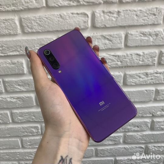 Xiaomi Mi 9 SE, 6/64 ГБ