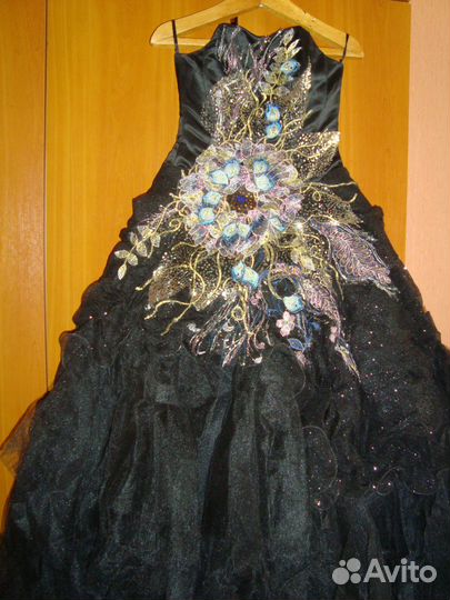 Продам платье