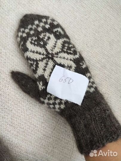 Шерстяные носки, варежки