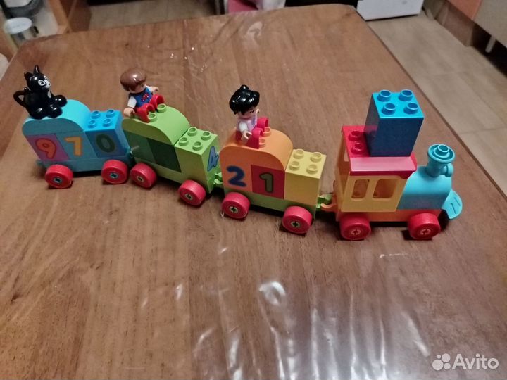 Lego duplo поезд