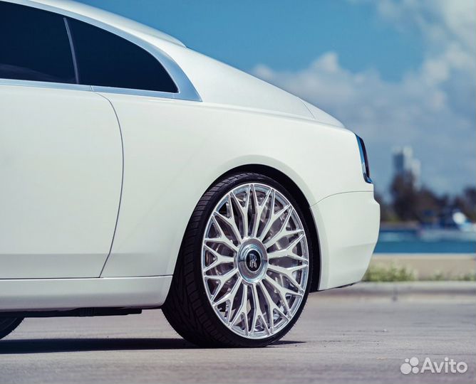 Кованые диски GT Forged R22 для Rolls-Royce Wraith