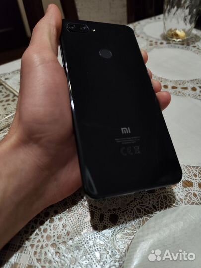Xiaomi Mi 8 Lite, 4/64 ГБ