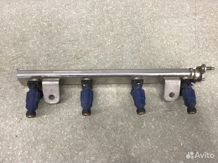 Рейка топливная (рампа) Hyundai Solaris 2017