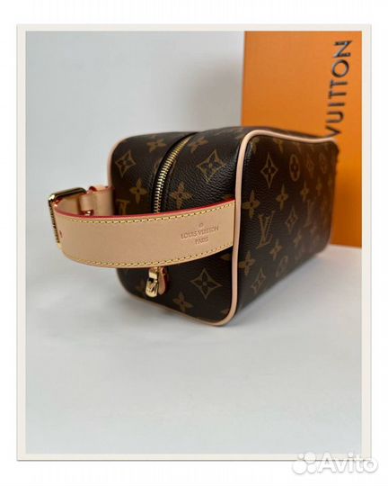 Несессер Louis Vuitton