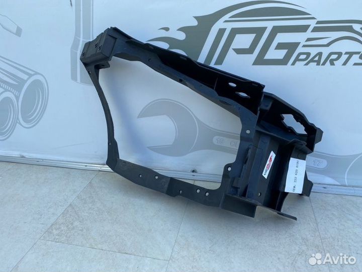 Рамка фары левая Mercedes S W222 A2226200191