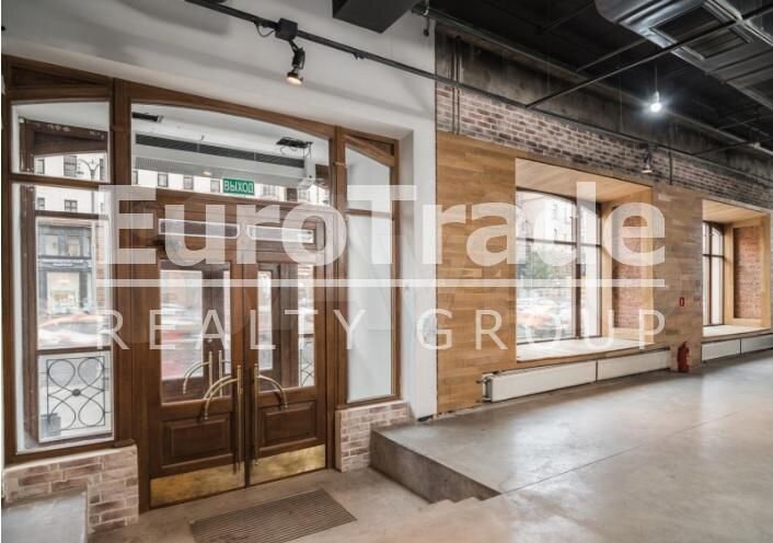 Сдам торговое помещение, 465 м²