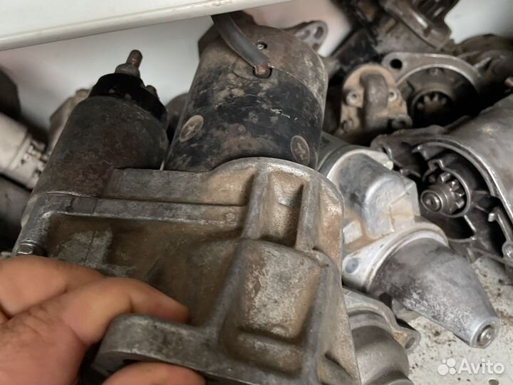 Стартер на Ниссан тд 23 сд 17