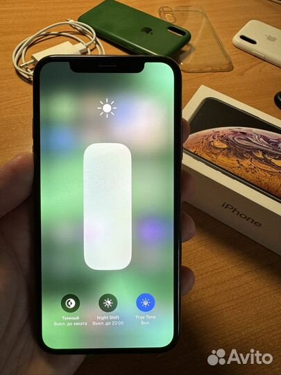 iPhone Xs, 64 ГБ