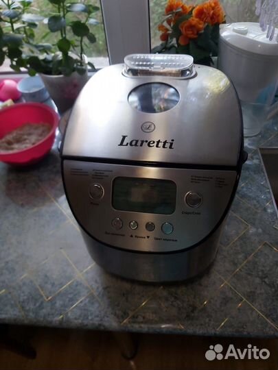 Хлебопечка Laretti