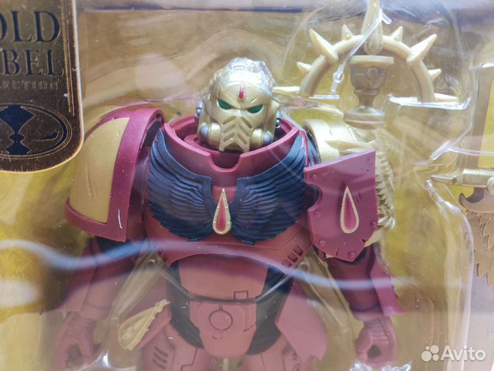 Фигурка Warhammer 40000 Primaris Lieutenant 18см
