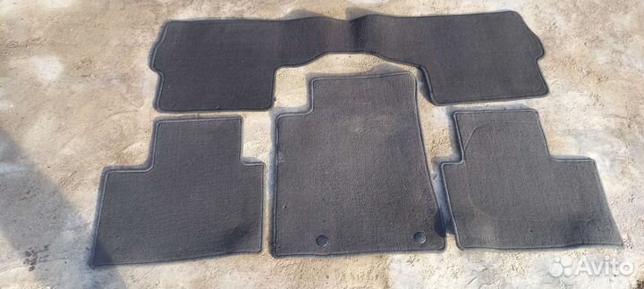 Автомобильные коврики резиновые Камр