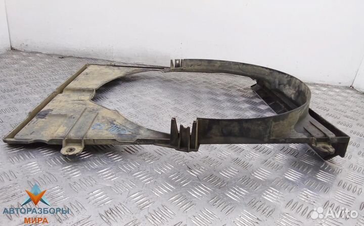 Диффузор вентилятора Mitsubishi L200 4 2007