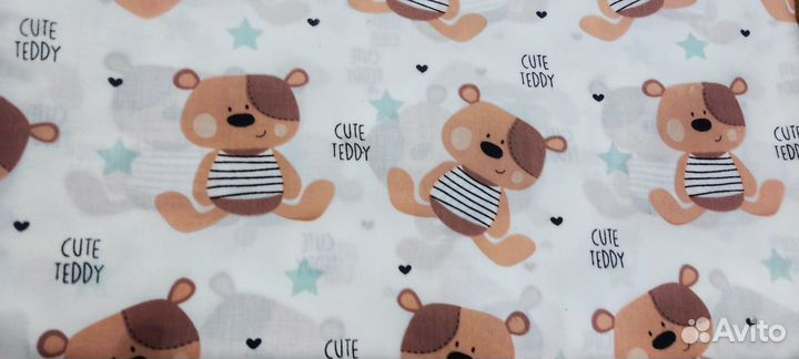 Простынь на резинке в детскую кроватку