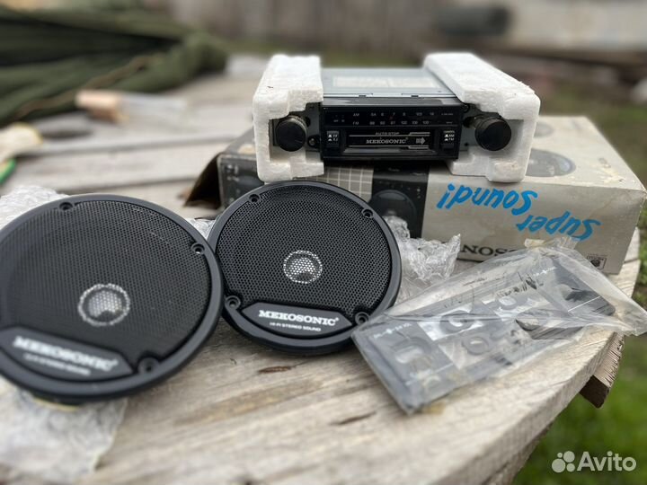 Ретро автомагнитола