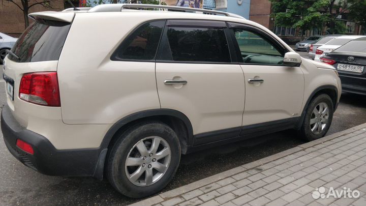 Kia Sorento, 2010