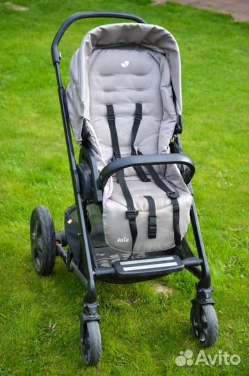 Коляска прогулочная Joie