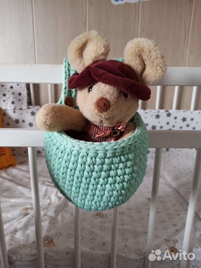 Подвесная корзина-органайзер в кроватку