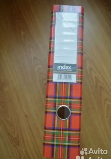 Продаю папки-скоросшиватели б/у