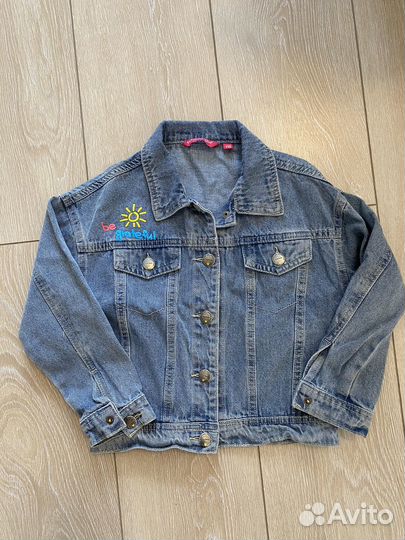 Джинсовая куртка