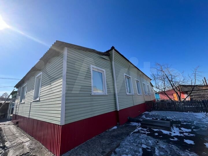 Дом 64 м² на участке 6 сот.