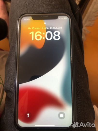 iPhone Xr, 64 ГБ
