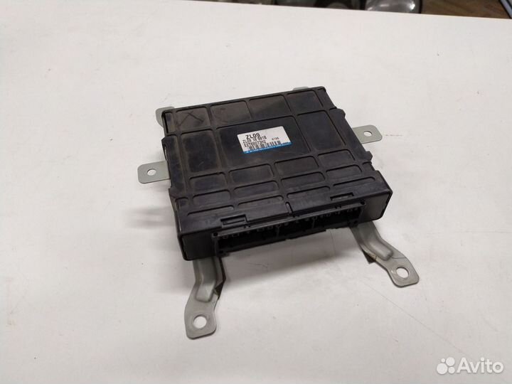 Блок управления двигателем Mazda Familia 1,5