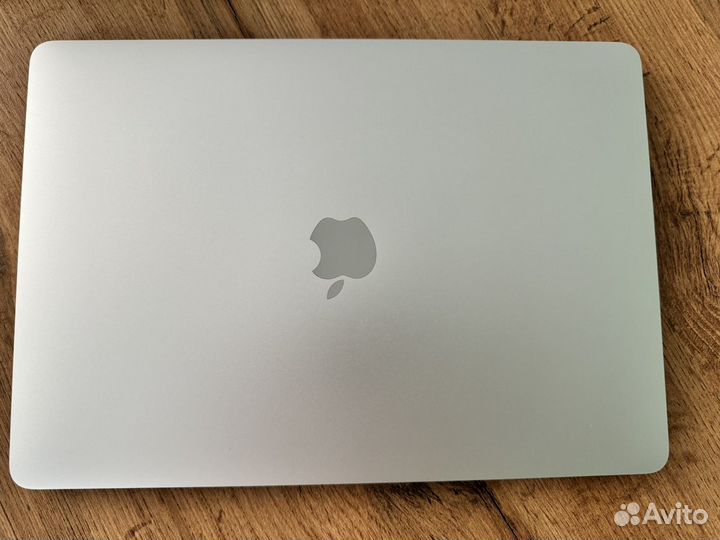 Apple MacBook Air 13 2020 M1 8gb 256