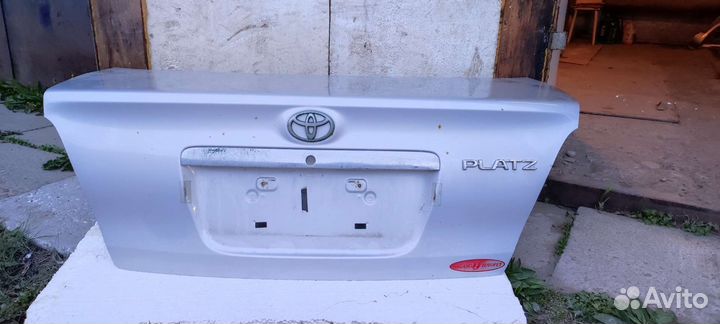 Крышка багажника Toyota Platz Рестайл 03-05г