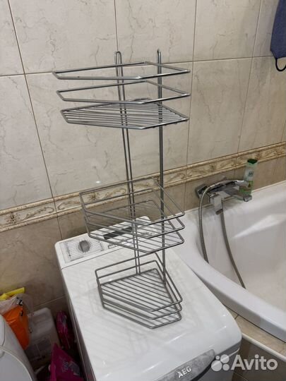 Угловая полка для ванной