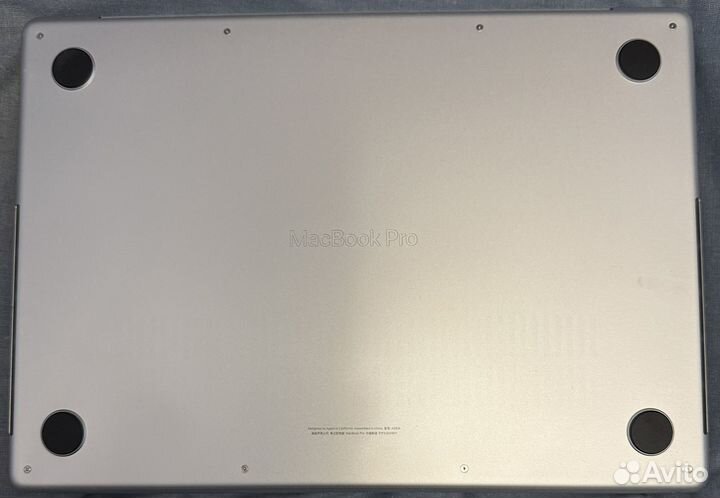 Apple macbook pro 14 m3