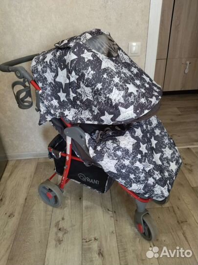 Прогулочная коляска