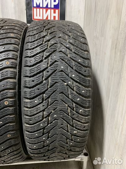 Nokian Tyres Hakkapeliitta 8 215/55 R17