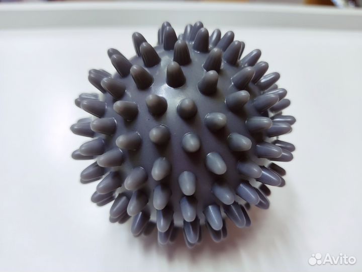 Мяч для занятий спортом и массажа 8 см, серый