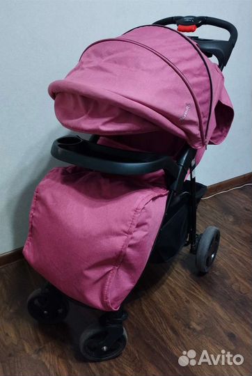 Прогулочная коляска