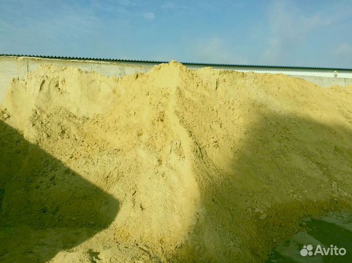 Песок карьерный с доставкой