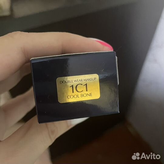 Estee lauder Устойчивый тональный крем SPF 10