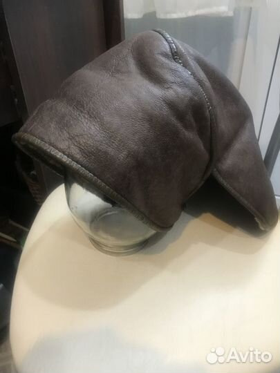 Женские меховые шапки