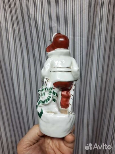 Статуэтка мальчик на лыжах 1950 - е гг