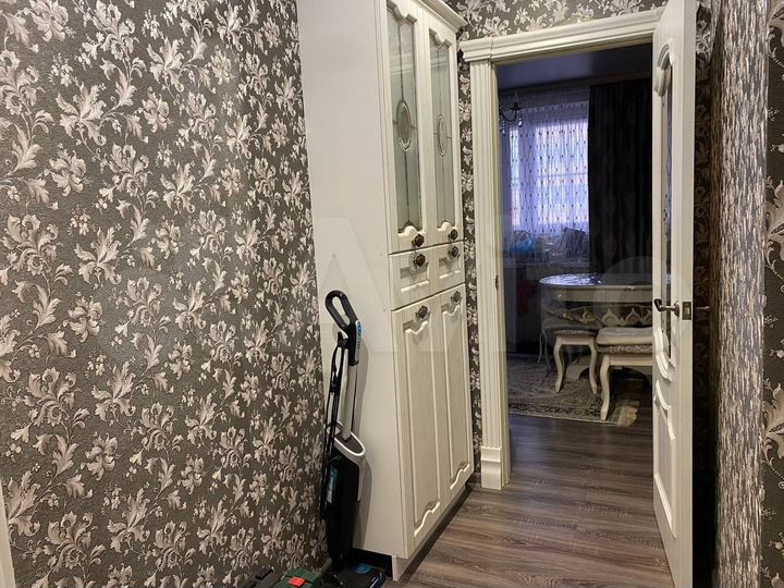 3-к. квартира, 86 м², 7/10 эт.