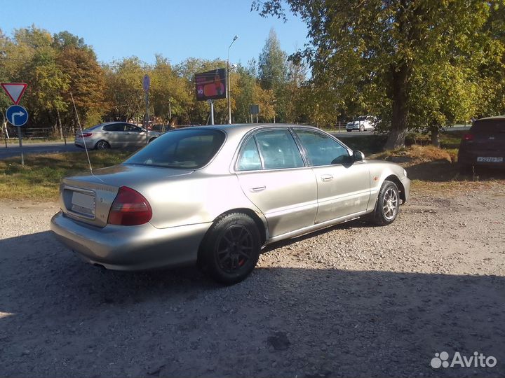 Hyundai Sonata 2.0 МТ, 1997, 316 815 км