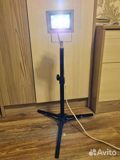 Прожектор переноска